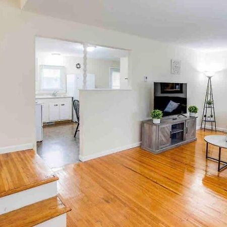 Amazing Ranch Mins Away From Airprt/Rit/Dwtn/Uofr Appartement Rochester Buitenkant foto