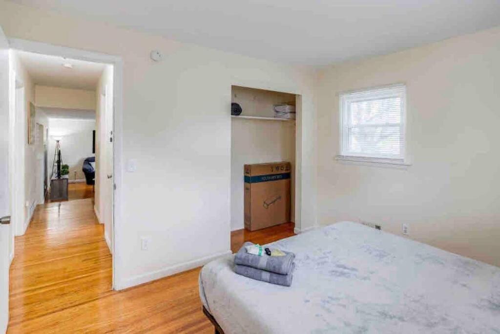 Amazing Ranch Mins Away From Airprt/Rit/Dwtn/Uofr Appartement Rochester Buitenkant foto